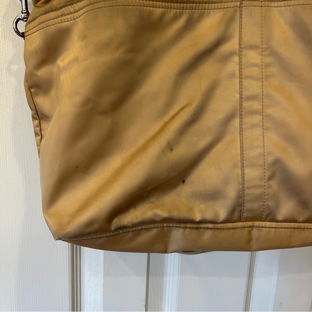 COACH 2007 Champagne Satin Fabric Hamptons Weekend Tote Purse 11748 Crossbody - Picture 7 of 16